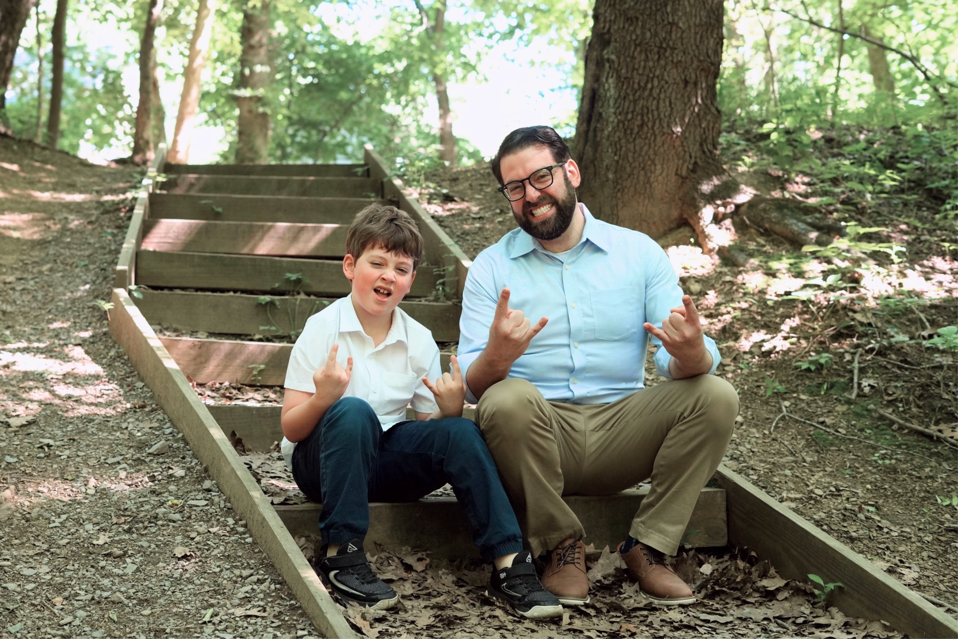 Family portrait by Rad Portrait Co.