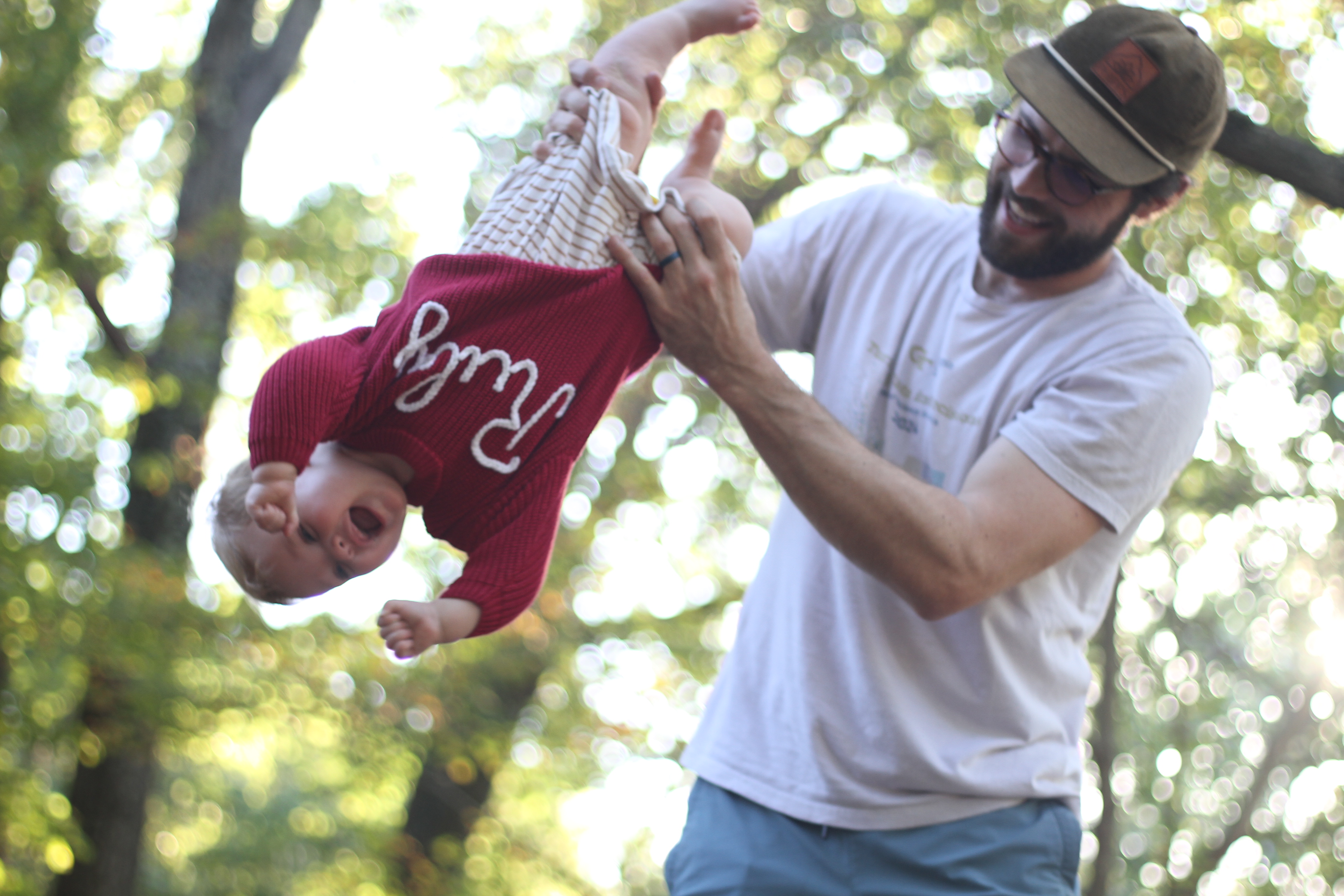 Family portrait by Rad Portrait Co.